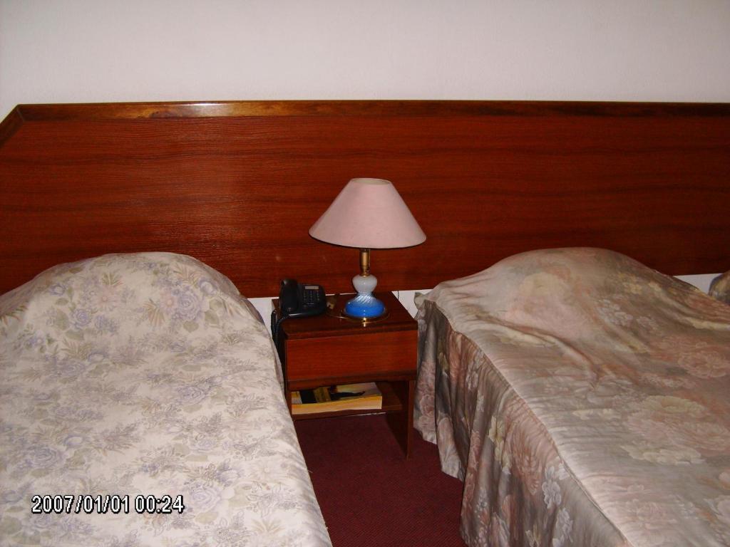 Olhos Pretos Otel Caldas Da Rainha Oda fotoğraf